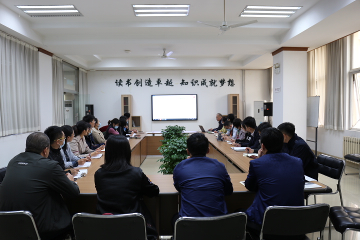 说明: F:\相机照片\2020.10.27公文培训\IMG_2565.JPG