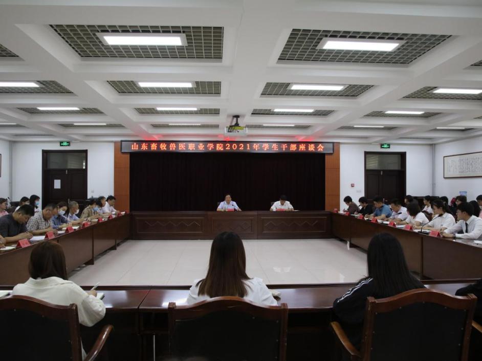 说明: 1R6A9833